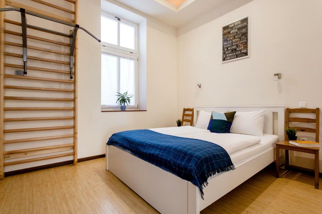 Апартаменты Downtown Delight Near The Basilica *