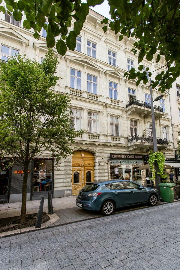 Апартаменты Downtown Delight Near The Basilica *